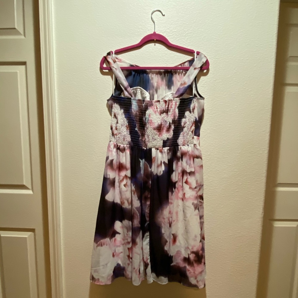 Colorful Dress - Picture 4 of 6